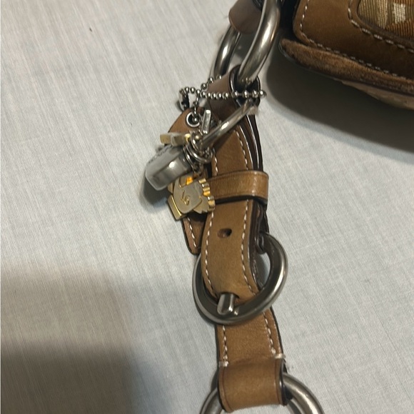 Coach Chelsea Hobo Shoulder Bag with Suede Exterior - Picture 8 of 9